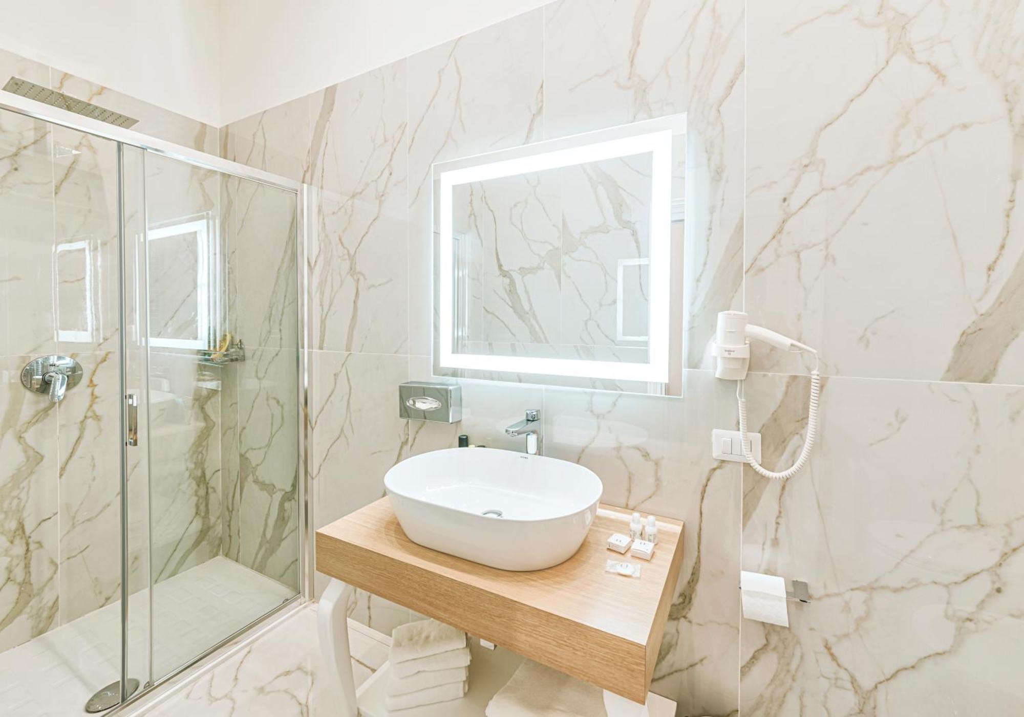 נאפולי Gentile Suite & Spa Vomero מראה חיצוני תמונה